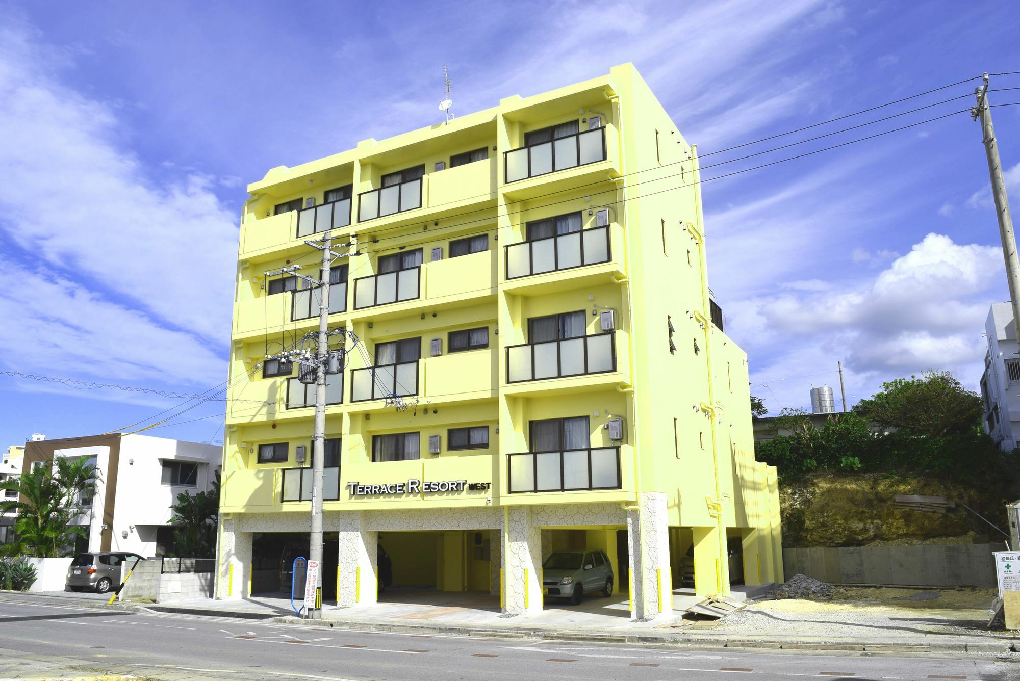 Terrace Resort Chatan West מראה חיצוני תמונה